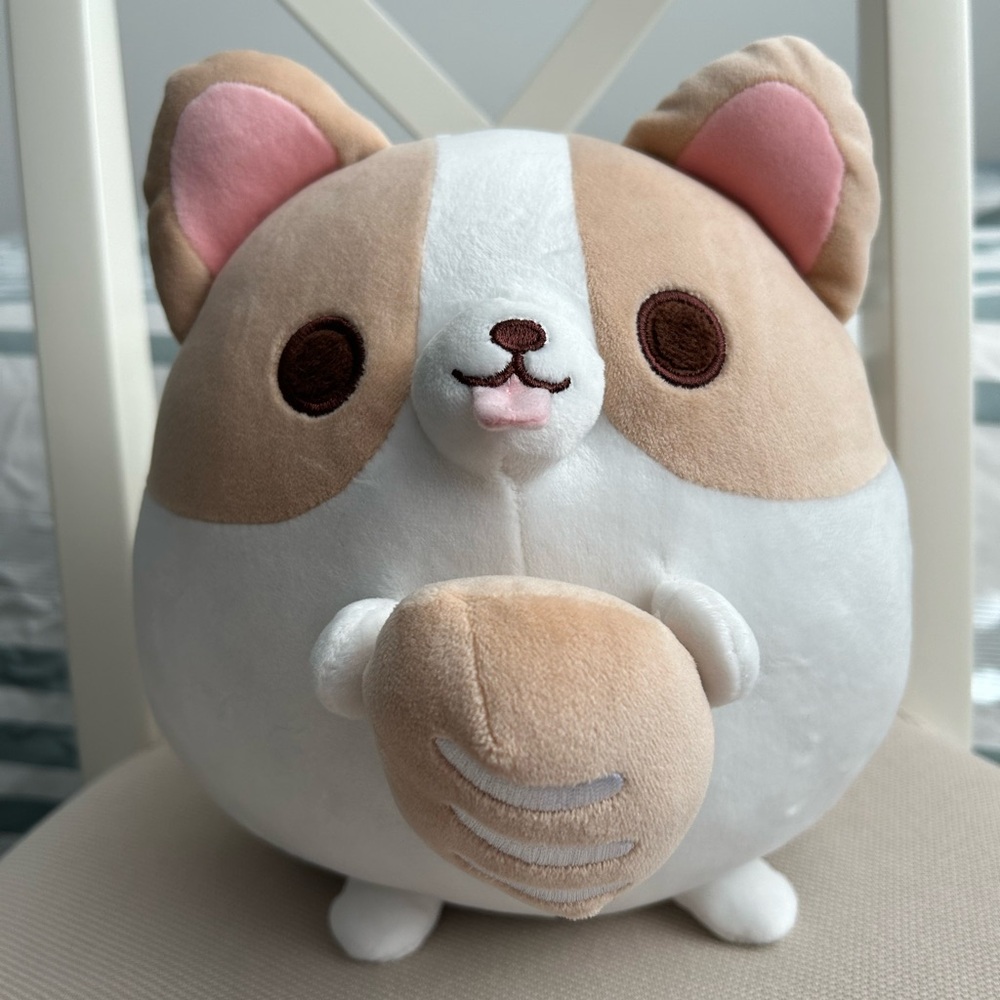 Kiwihen corgi bread baker plushie